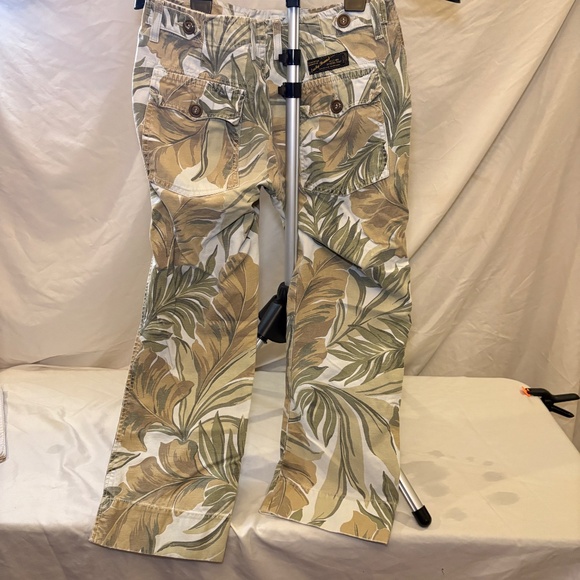 Vintage Y2K Lucky Brand Pants 4/27 Cargo Capri FloralWide Leg Camo Leaf Military - Picture 2 of 12